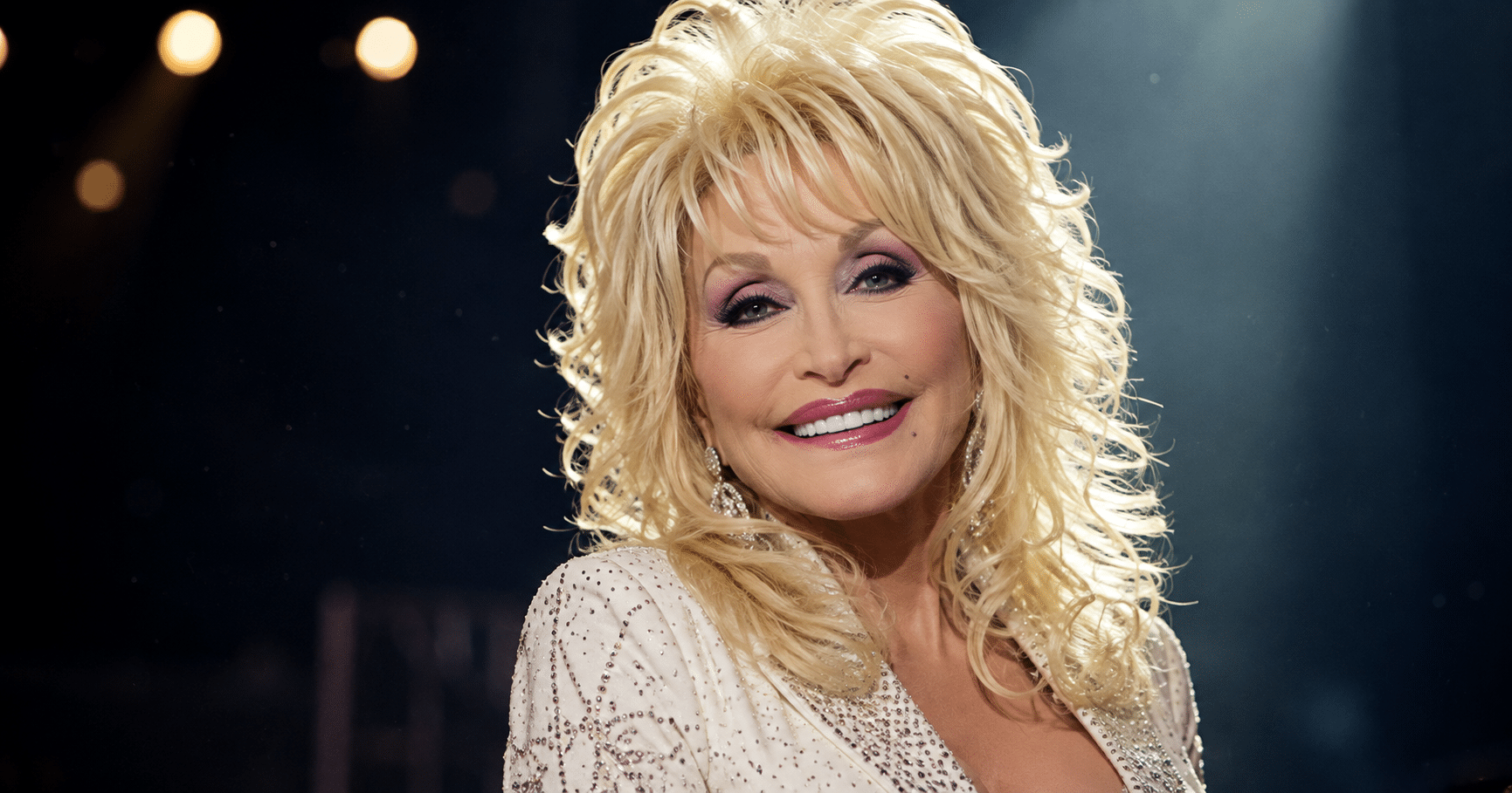 Dolly Parton true story showing her journey from a poor Tennessee childhood to music fame, philanthropy, faith, and lasting legacy